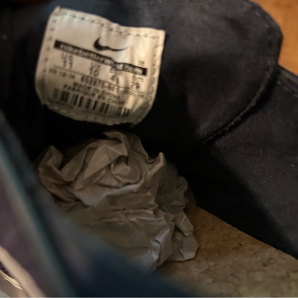 Nike skateboard, shoes and blue Practically brand new - Picture 2 of 6